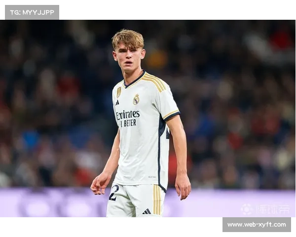 法布雷加斯掌控节奏 帕斯状态火热引领控球新风