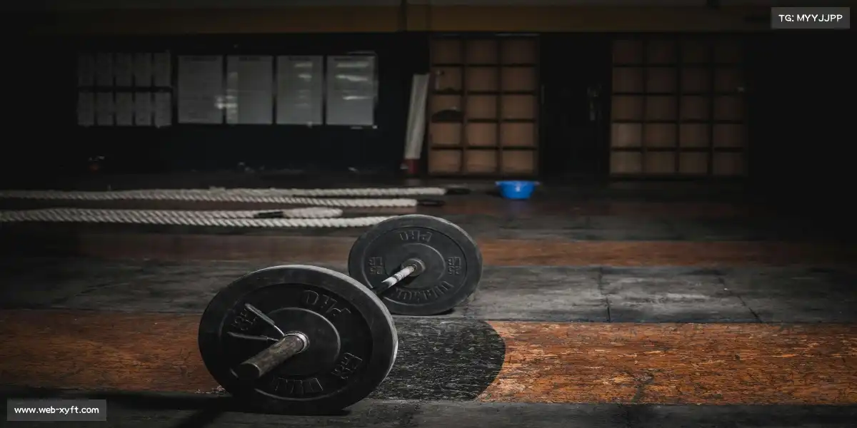 幸运飞艇官网——🛼轮滑炫技，地面流星！